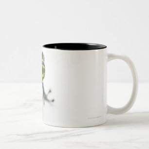Caneca De Café Em Dois Tons Sapo verde manchado preto do dardo do veneno