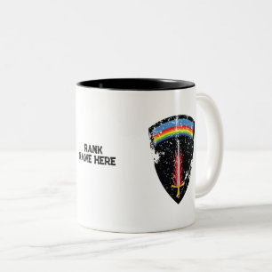 Caneca De Café Em Dois Tons Sede Supremo da SHAEF - Distante