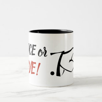 Caneca De Café Em Dois Tons Seja agradável ou deixe a caneca dois tonificou