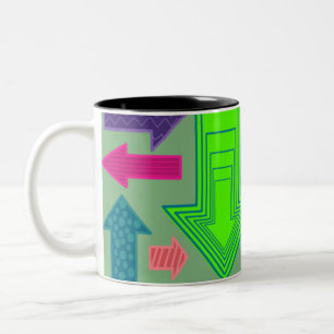 Caneca De Café Em Dois Tons Setas