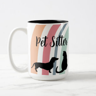 Caneca De Café Em Dois Tons Silhueta de Cachorro e Gato Arco-íris Alegre 'Cuid