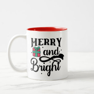 Caneca De Café Em Dois Tons Sip in Style com o nosso Natal 'Feliz e Brilho'