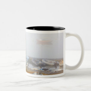 Caneca De Café Em Dois Tons Skiffs e nevoeiro matinal no porto sudoeste,