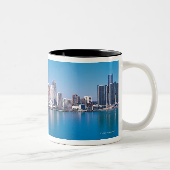 Caneca De Café Em Dois Tons Skyline de Detroit (Direita)