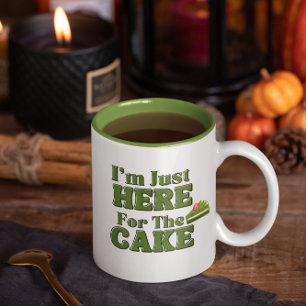 Caneca De Café Em Dois Tons Só estou aqui para o bolo, bolo matcha