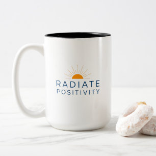 Caneca De Café Em Dois Tons Sol Amarelo Minimalista Irradia Positividade Encor