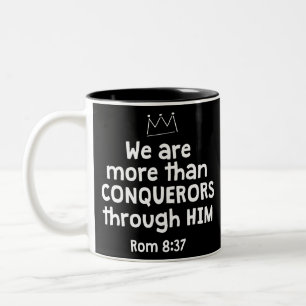 CANECA DE CAFÉ EM DOIS TONS SOMOS MAIS DO QUE CONQUISADORES ATRAVÉS DELE ROM 8