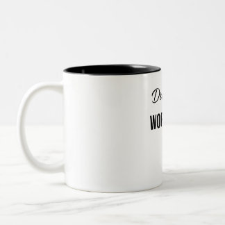 Caneca De Café Em Dois Tons Sonha Grande Trabalha Duro