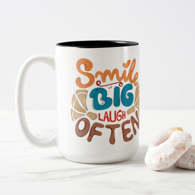 Caneca De Café Em Dois Tons Sorria Grande Muitas Vezes (Com Donut)