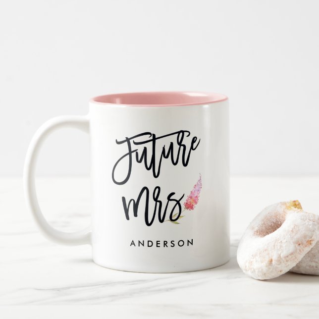 Caneca De Café Em Dois Tons Sra. futura Calligaphy Personalized (Com Donut)