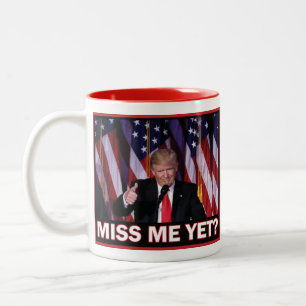 Caneca De Café Em Dois Tons Srta.-Me-Ainda-Trump