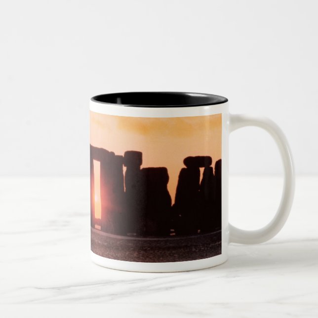 Caneca De Café Em Dois Tons Stonehenge, solstício de inverno (Direita)