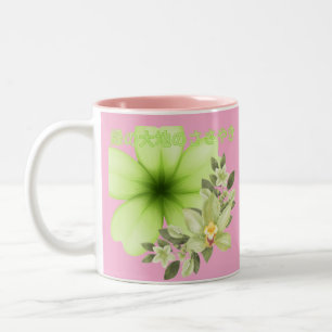 Caneca De Café Em Dois Tons sussurro cor-de-rosa na terra verde
