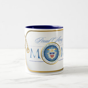 Caneca De Café Em Dois Tons Tag de cão orgulhoso azul da mamã do exército