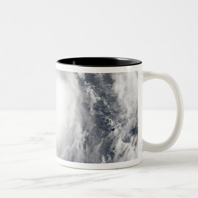 Caneca De Café Em Dois Tons Tempestade tropical Hagupit (Direita)