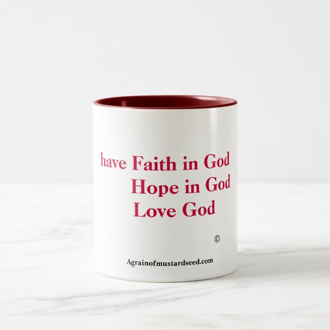 Caneca De Café Em Dois Tons Tenha fé em Deus (Centro)