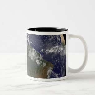 Caneca De Café Em Dois Tons Terra completa que mostra America do Norte e Amer