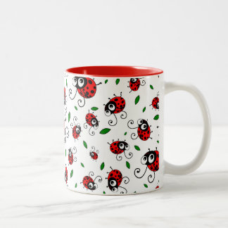 Caneca De Café Em Dois Tons Teste padrão bonito do joaninha