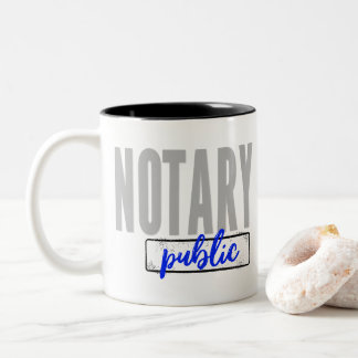 Caneca De Café Em Dois Tons Tipo de Letra Grande Pública Negra Esmaecida com A