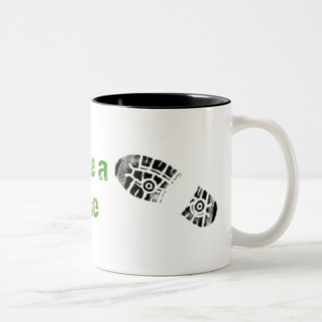 Caneca De Café Em Dois Tons Tome uma caminhada (Direita)