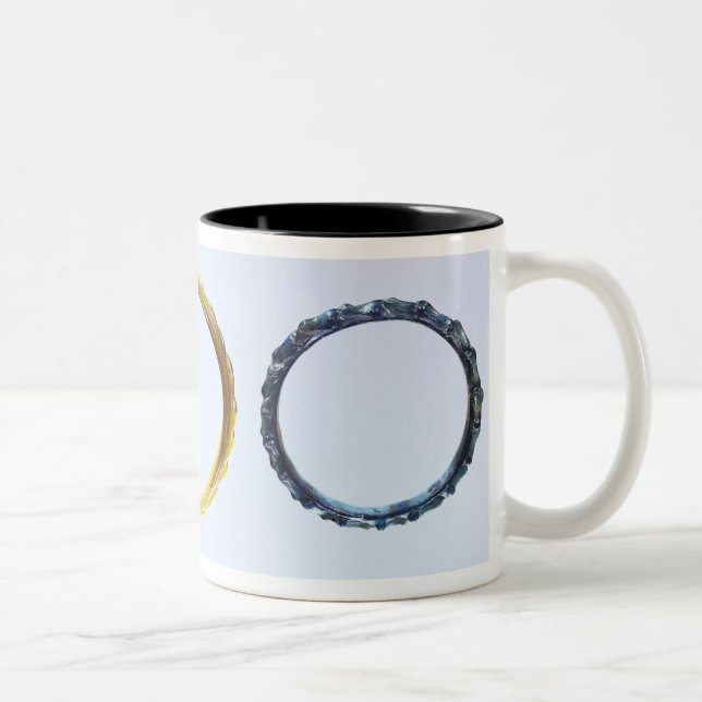 Caneca De Café Em Dois Tons Três braceletes, de Mathay-Mandeure (Direita)