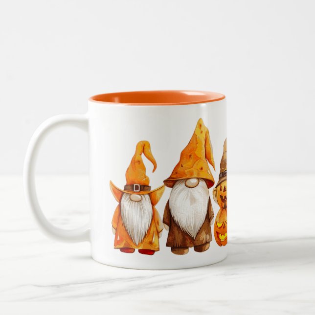 Caneca De Café Em Dois Tons Trick ou Treine Gnomos (Esquerda)