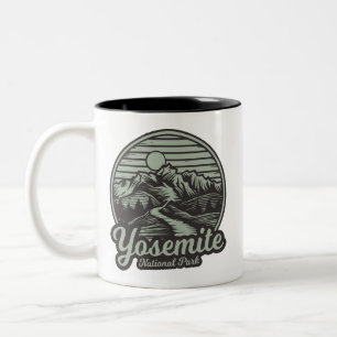 Caneca De Café Em Dois Tons Trilha da Montanha do Parque Nacional de Yosemite