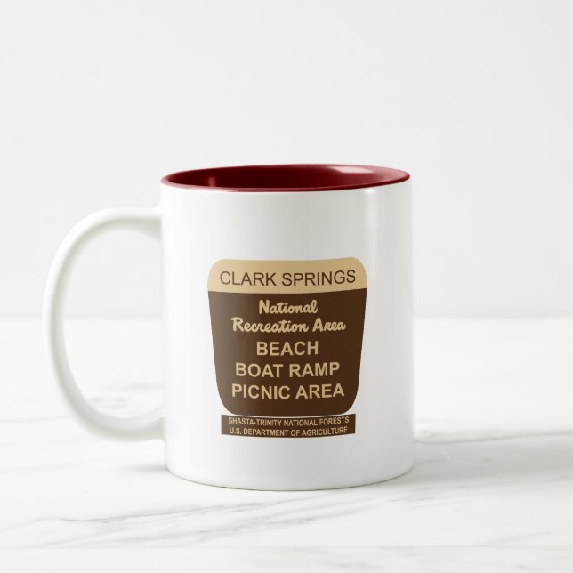 Caneca De Café Em Dois Tons Trinity Lake Coffee Mug (Esquerda)