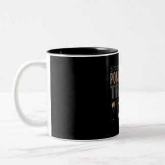 Caneca De Café Em Dois Tons truques pomeranianos obstinados
