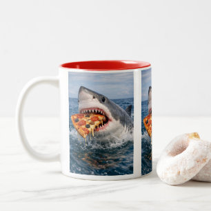 Caneca De Café Em Dois Tons tubarão morde pizza