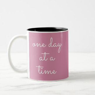 Caneca De Café Em Dois Tons Um Dia De Cada Vez ODAAT - Patrocinador De Present