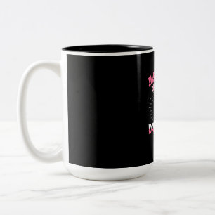 Caneca De Café Em Dois Tons Uma garota que ama Dachshund