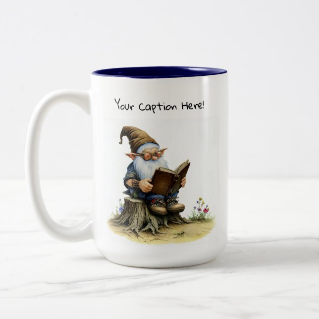 Caneca De Café Em Dois Tons Uma pintura aquarela de um Gnomo Cute (Esquerda)