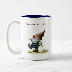 Caneca De Café Em Dois Tons Uma pintura em aquarela de um gnomo fofo