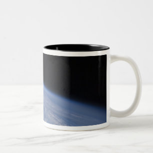 Caneca De Café Em Dois Tons Uma visão altamente oblíqua