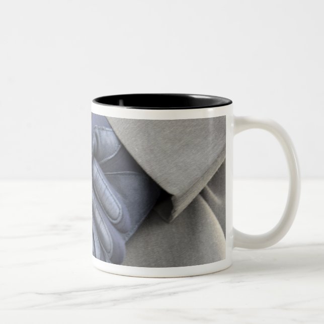 Caneca De Café Em Dois Tons USS New York (Direita)