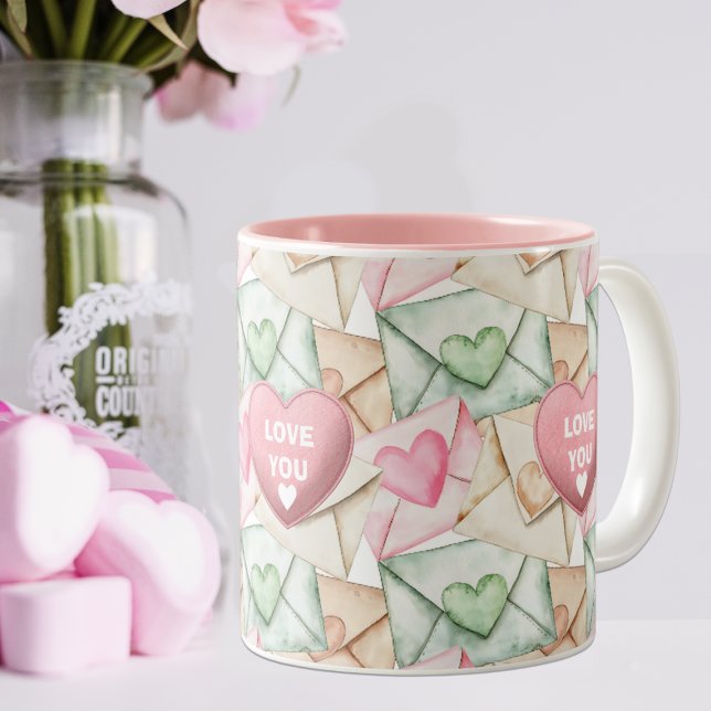 Caneca De Café Em Dois Tons Valentine Envelopes and Hearts (Criador carregado)