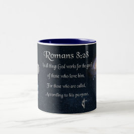 Caneca De Café Em Dois Tons versículo bíblico cristão Romanos 8:28