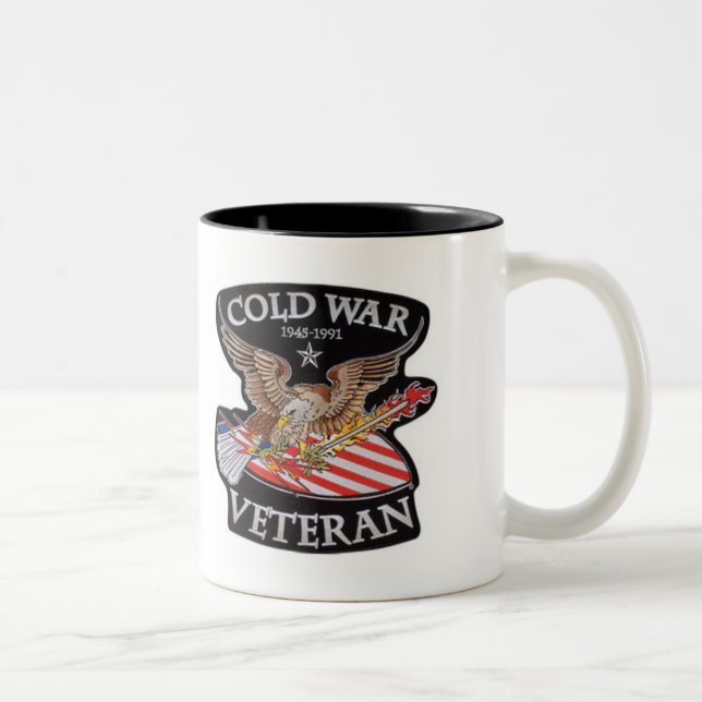 CANECA DE CAFÉ EM DOIS TONS VETERAN DA GUERRA FRIA (Direita)