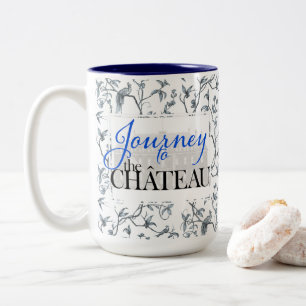 Caneca De Café Em Dois Tons Viagem ao Chateau Peacock Toile Pattern Mug