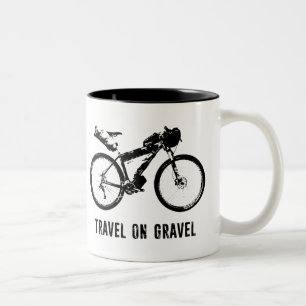 Caneca De Café Em Dois Tons Viagem Na Embalagem De Gravel