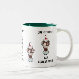 Caneca De Café Em Dois Tons Vida da sobremesa