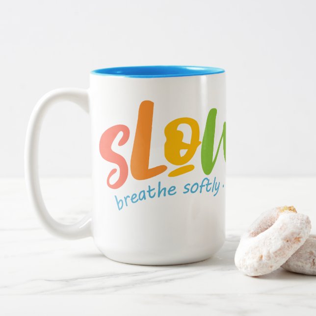 Caneca De Café Em Dois Tons Vida lenta (Com Donut)