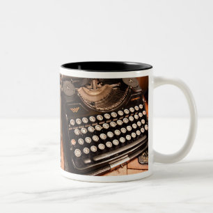 Caneca De Café Em Dois Tons Vintage Typewrite Keys Mug
