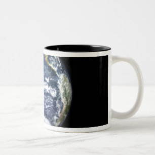 Caneca De Café Em Dois Tons Vista da Terra do Cheio centrada sobre o Pacífico 