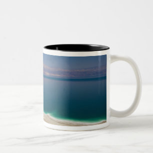 Caneca De Café Em Dois Tons Vista elevada do Mar Morto