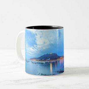 Caneca De Café Em Dois Tons Vista panorâmico do beira-mar de Vung Tau, Vietna