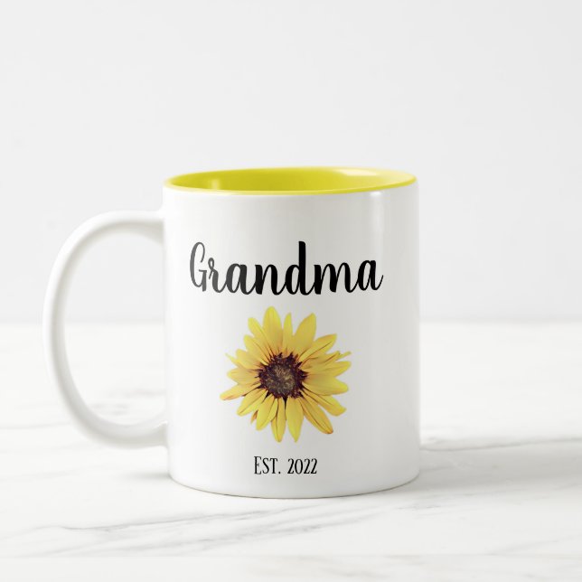 Caneca De Café Em Dois Tons Vovó Personalizada Est. Girassol pintado (Esquerda)