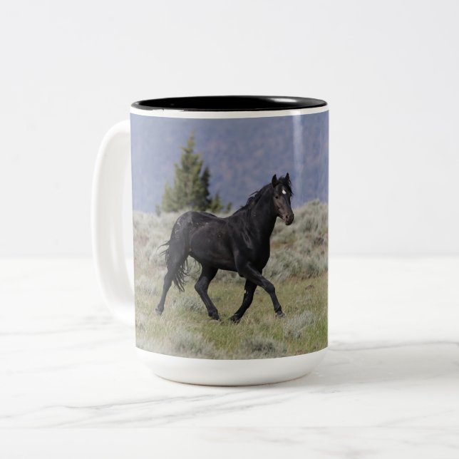 Caneca De Café Em Dois Tons Wild Black Stallion Mug (Frente Esquerda)