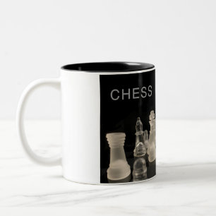 Caneca De Café Em Dois Tons Xadrez em preto e branco.